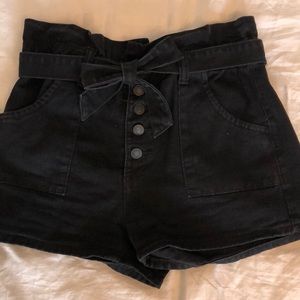 Women’s black denim paper-bag shorts (M)